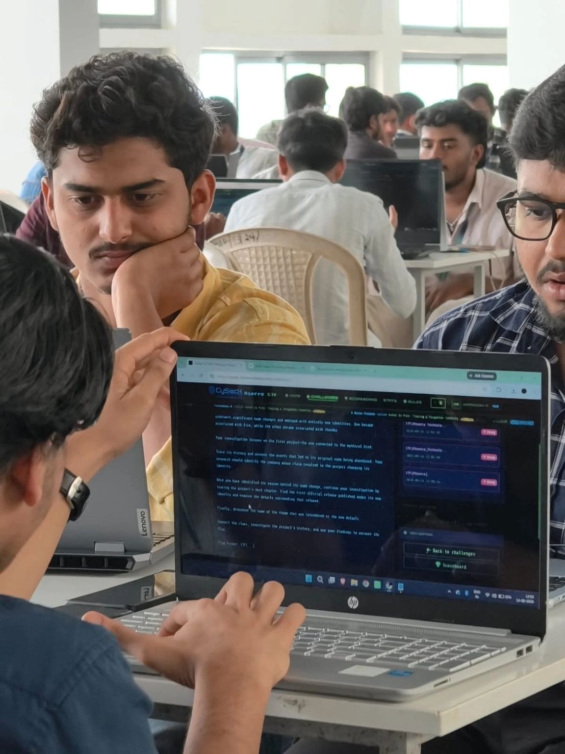 Students solving HierroCTF challenges during Cyber Hunt 2026